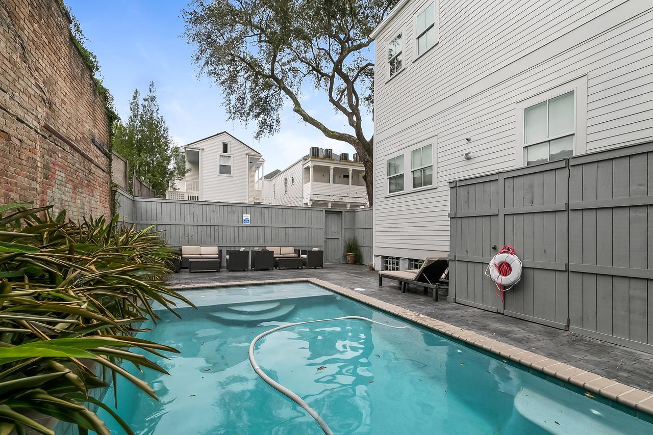 Hosteeva 3 Bedroom Cottage Close To St Charles 5 M Ride To Fq New Orleans Bagian luar foto