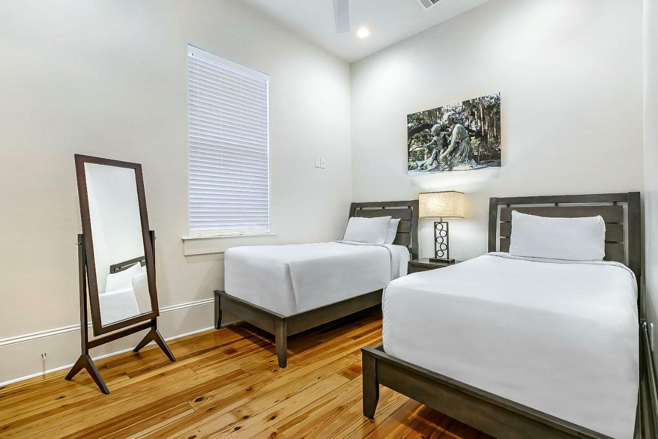 Hosteeva 3 Bedroom Cottage Close To St Charles 5 M Ride To Fq New Orleans Bagian luar foto